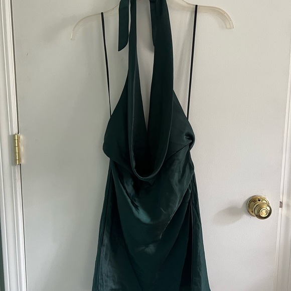 Emerald green backless mini - Picture 3 of 3